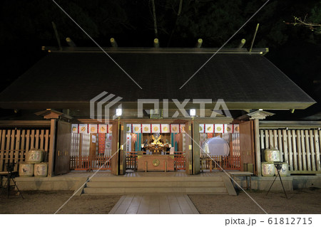 天岩戸神社 西本宮 拝殿 (宮崎) (夜景) 61812715