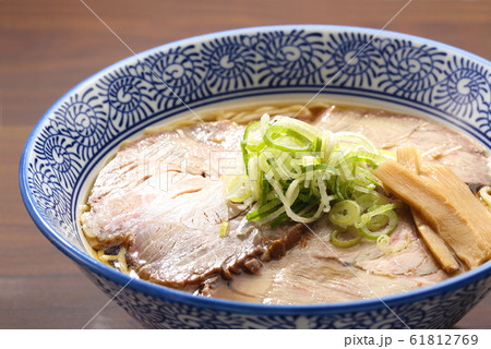 チャーシューメン　クローズアップ 61812769