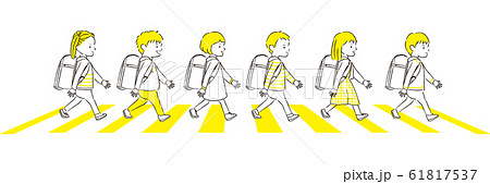 手描き1color 男の子女の子 ランドセル 横断歩道を渡るのイラスト素材