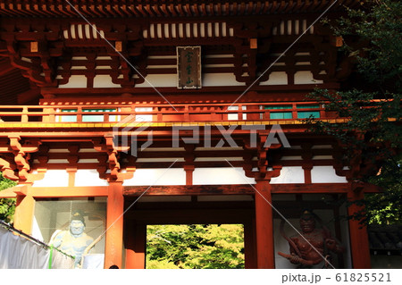 室生寺、仁王門、奈良市、真言宗室生寺派大本山、 61825521