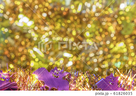 キラキラするパンプキンとコウモリの形したピンク色と金色のハロウィン