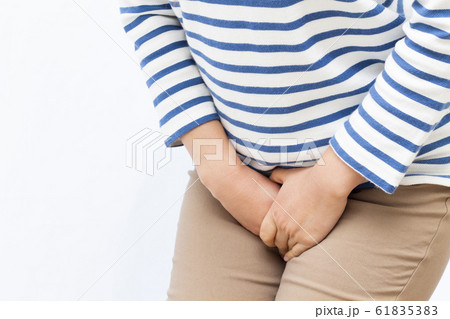 30代 女性 腹痛 膀胱炎 30代 女性 腹痛 膀胱炎 61835383
