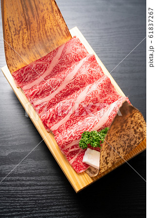 すき焼き肉 61837267