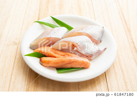生のスケソウダラ 61847180