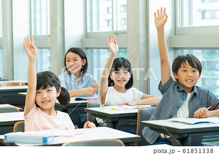 小学生 学校 授業 教室 スクールライフイメージ 小学生 学校 授業 教室 スクールライフイメージ 61851338