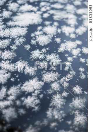 ガラスについた霜(しも) ガラスについた霜(しも) 61855093