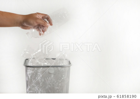 clean and picking up the garbage plastic 61858190