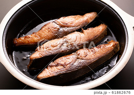 ブリ　照焼 61862676