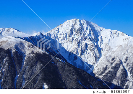 鳳凰山から望む北岳 厳冬 鳳凰山から望む北岳 厳冬 61865697