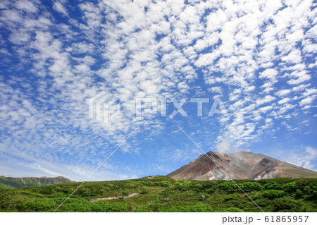 大雪山旭岳_青空と雲4 大雪山旭岳_青空と雲4 61865957