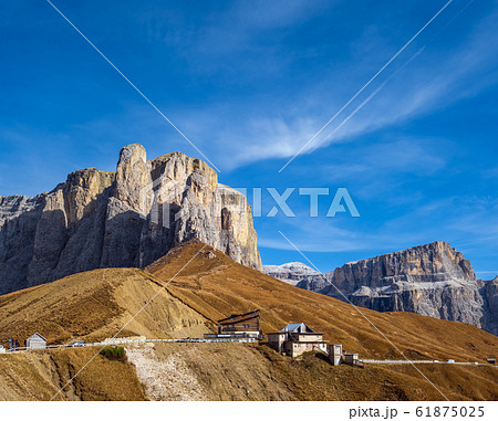 Autumn alpine Dolomites rocky mountain scene, Autumn alpine Dolomites rocky mountain scene, 61875025