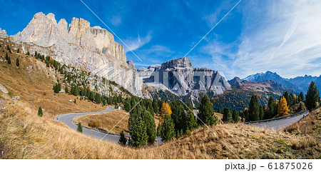Autumn alpine Dolomites rocky mountain scene, Autumn alpine Dolomites rocky mountain scene, 61875026