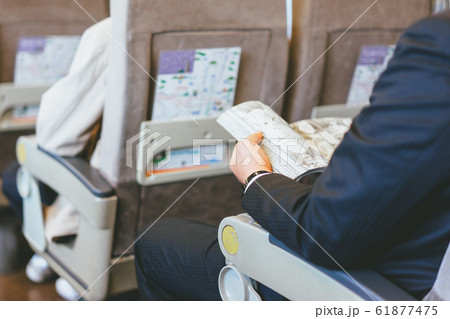 列車 人 人間 61877475