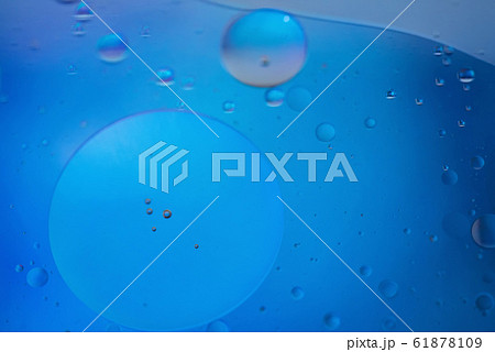 Blue abstract background picture made with oil, water and soap Blue abstract background picture made with oil, water and soap 61878109