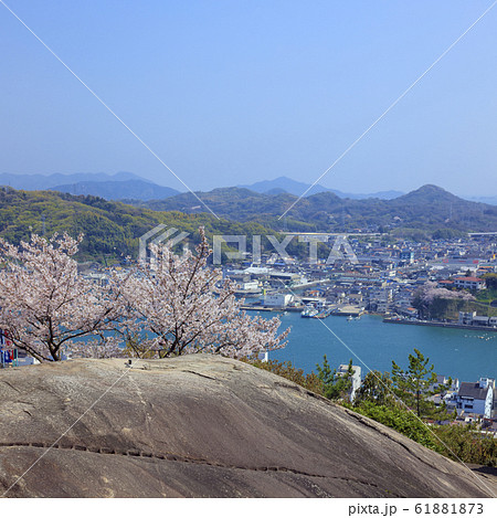 鼓岩（ ポンポン岩 ） 61881873