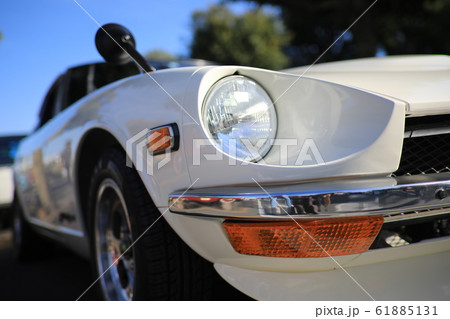 ビンテージカーでドライブ ビンテージカーでドライブ 61885131