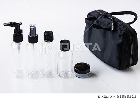 トラベルセット 61888313