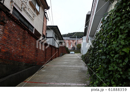 長崎、雨上がりのどんどん坂 長崎、雨上がりのどんどん坂 61888359