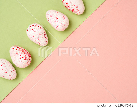 Set of colourful eggs decorated for Easter. Set of colourful eggs decorated for Easter. 61907542