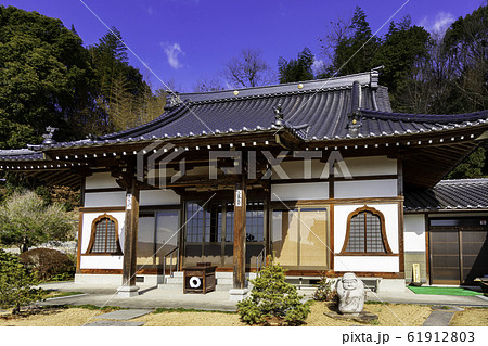 倉敷市真備町岡田　千光寺　岡山県倉敷市真備町 61912803