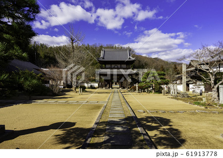 洞松寺　山門　岡山県矢掛町 61913778