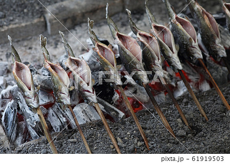 ヤマメの塩焼きの写真素材