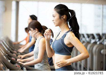 ランニングマシン 女性 ランニングマシン 女性 61923785