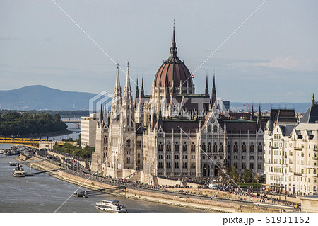 Panorama of Budapest on the banks of the Danube River  61931162
