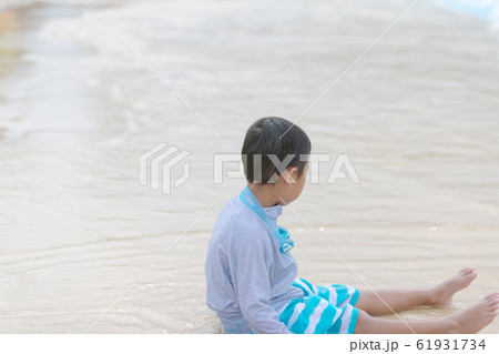 6 years old 61931734