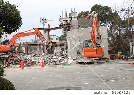 建物解体作業 建物解体作業 61937125