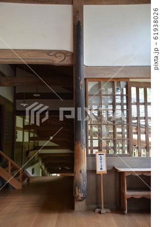 永平寺、大庫院の大すりこぎ棒 61938026