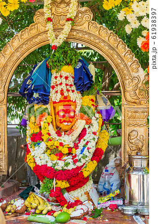 インド_ヒンドゥー教寺院 61938397