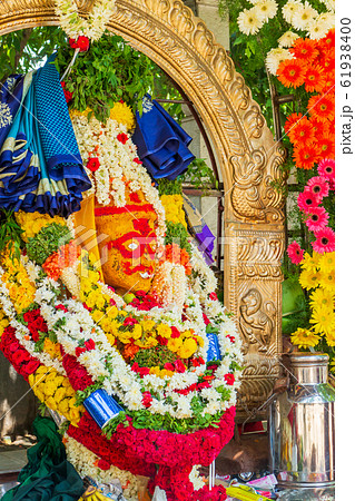 インド_ヒンドゥー教寺院 61938400