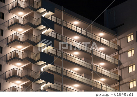 高層マンションのイメージ 高層マンションのイメージ 61940531