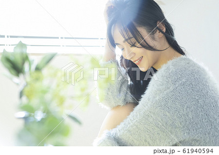 女性　ビューティー　ヘアケア　脱毛 61940594