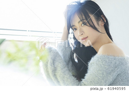 女性　ビューティー　ヘアケア　脱毛 61940595