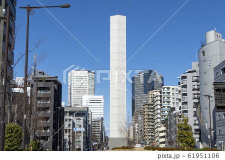 新宿)山手通りの換気塔 新宿)山手通りの換気塔 61951106