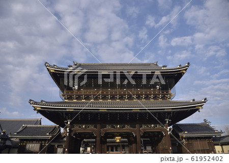 東本願寺　御影堂門 61952402