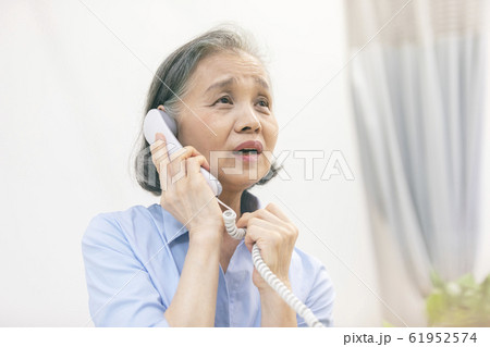 ポートレート シニア 電話 ポートレート シニア 電話 61952574