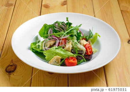 Lenten salad with onion, beetroot, tomato, feta Lenten salad with onion, beetroot, tomato, feta 61975031