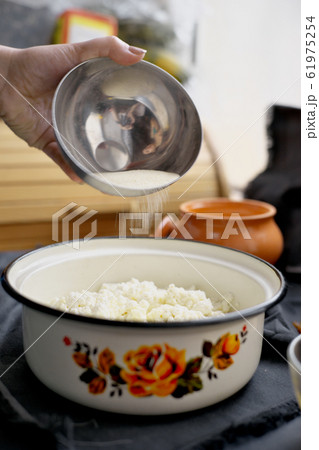Ingredients for Baking Curd Casseroles Ingredients for Baking Curd Casseroles 61975254