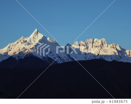 雲南省・徳欽・梅里雪山 メツモ 五冠神山 / Meili Snow Mountain, China 61983675