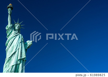 《ニューヨーク》自由の女神・アメリカの象徴 61989825