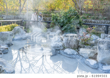 女子旅　冬（撮影協力：鬼石坊主地獄） 61994503