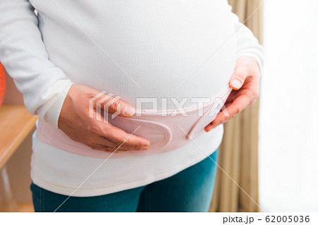 骨盤ベルト　妊婦　着脱　調整 62005036