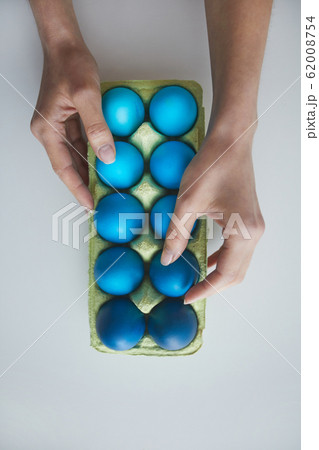 Putting Easter Eggs in Crate 62008754