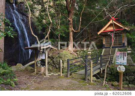 姥ヶ滝（和歌山県有田郡有田川町） 62012606