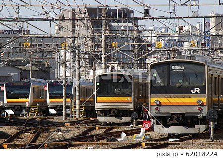 南武線　中原電車区にて（2015年） 62018224