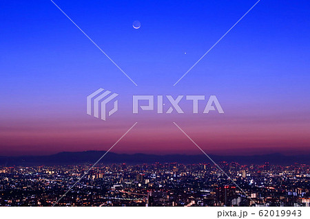 月と金星と木星のランデブー 62019943