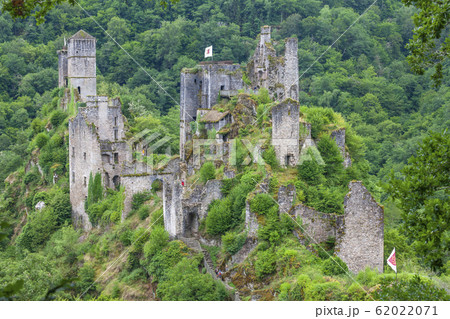 Les Tours de Merle, Medieval Fortress, Correze, 62022071